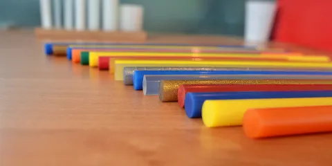 Adezif reprend les activités de Hot Melt Conseil (HMC)