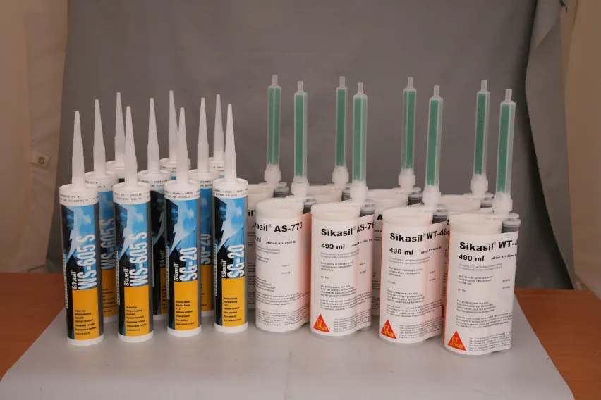 Gamme de mastics Silicone SIKASIL dela marque SIKA